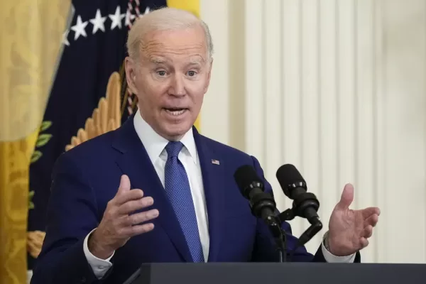 Biden’s TikTok, oil moves test the loyalty of young voters